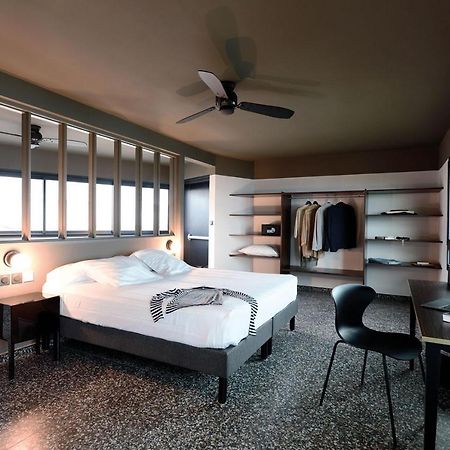 Dina Morgabine Saint Denis Hotel ภายนอก รูปภาพ
