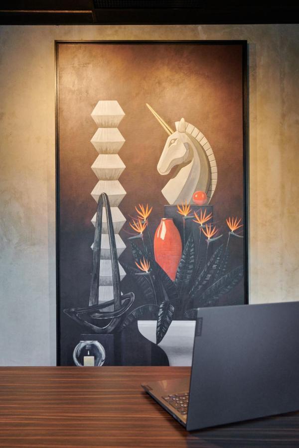 Dina Morgabine Saint Denis Hotel ภายนอก รูปภาพ