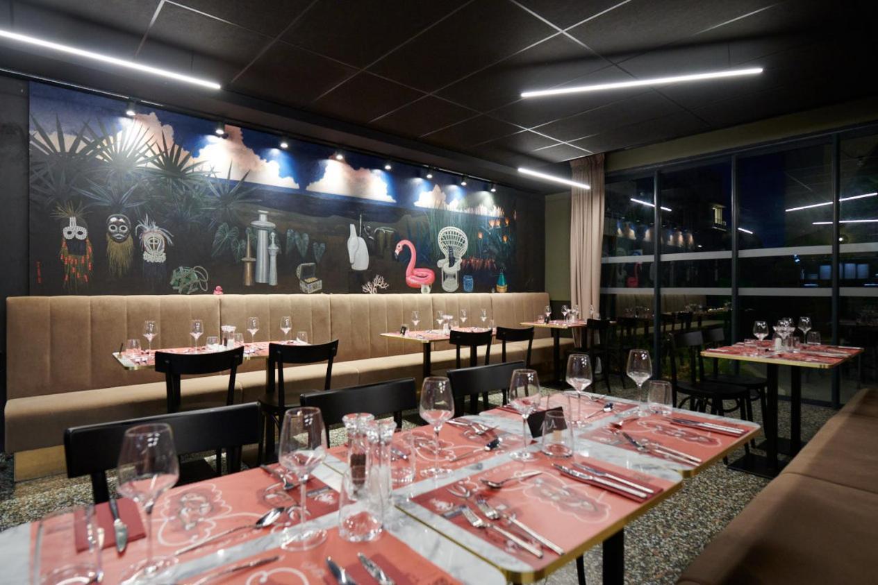 Dina Morgabine Saint Denis Hotel ภายนอก รูปภาพ