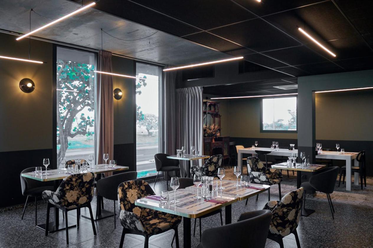 Dina Morgabine Saint Denis Hotel ภายนอก รูปภาพ