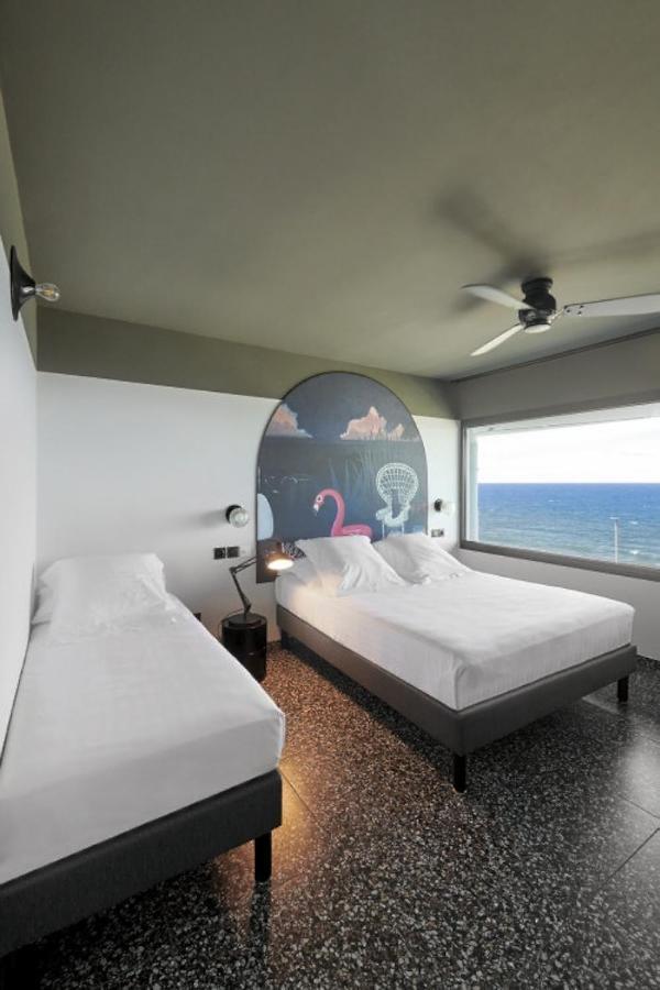 Dina Morgabine Saint Denis Hotel ภายนอก รูปภาพ